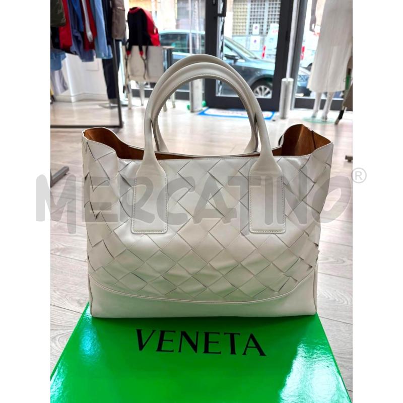 BORSA BOTTEGA VENETA CABAT GRANDE BEIGE | Mercatino dell'Usato Roma gregorio vii 1