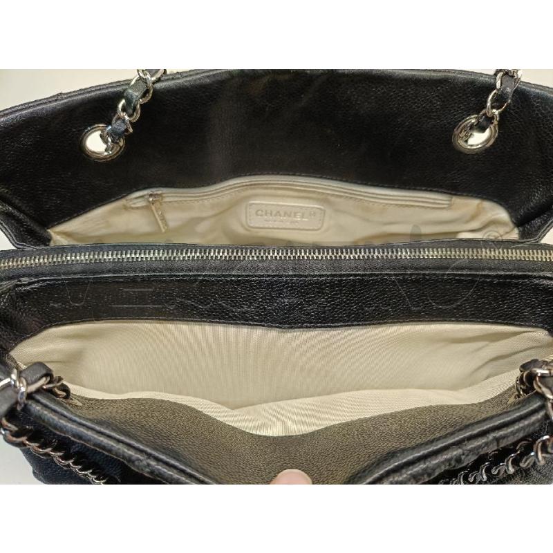 BORSA CHANEL MATELASSE CAVIAR NERA COD.14810239 | Mercatino dell'Usato Roma gregorio vii 3