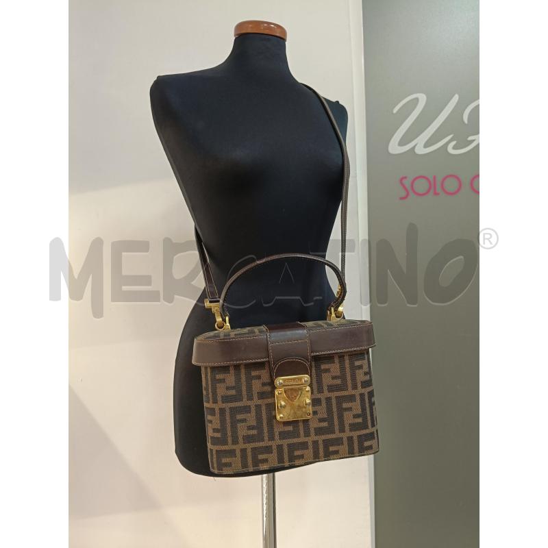 BORSA FENDI VANITY MARRONE | Mercatino dell'Usato Roma gregorio vii 5