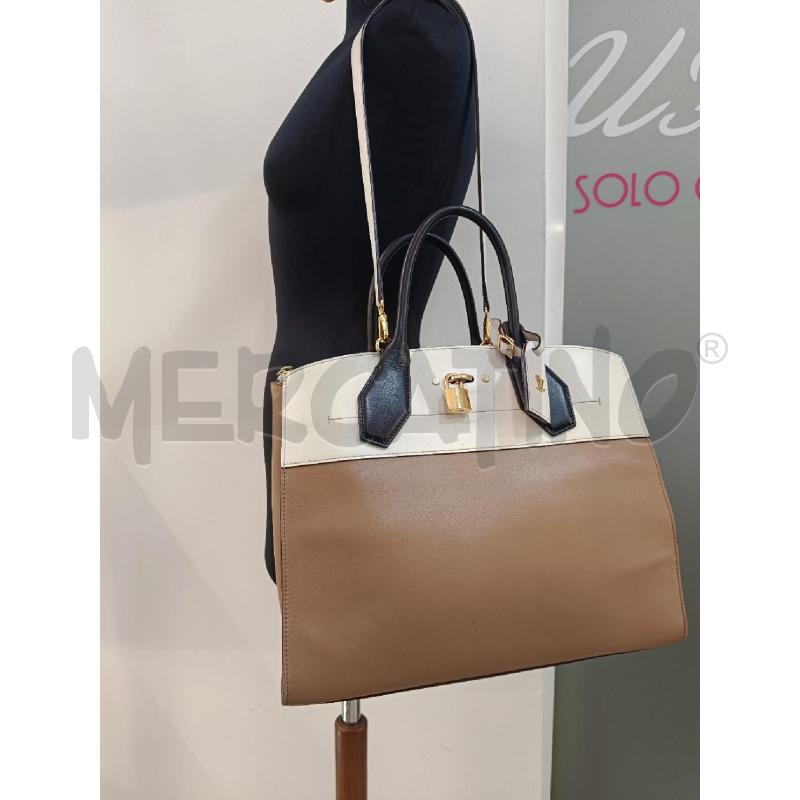 BORSA LOUIS VUITTON CITY STREAMER COD. FO 1176 | Mercatino dell'Usato Roma gregorio vii 5