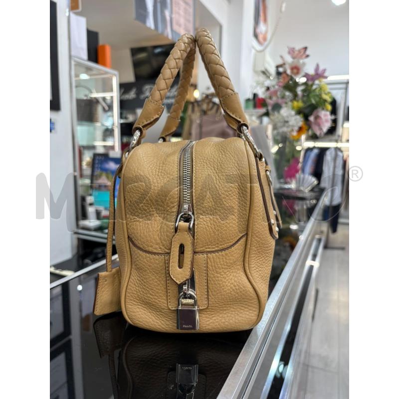 BORSA PRADA BISCOTTO COD.38 PELLE  | Mercatino dell'Usato Roma gregorio vii 3