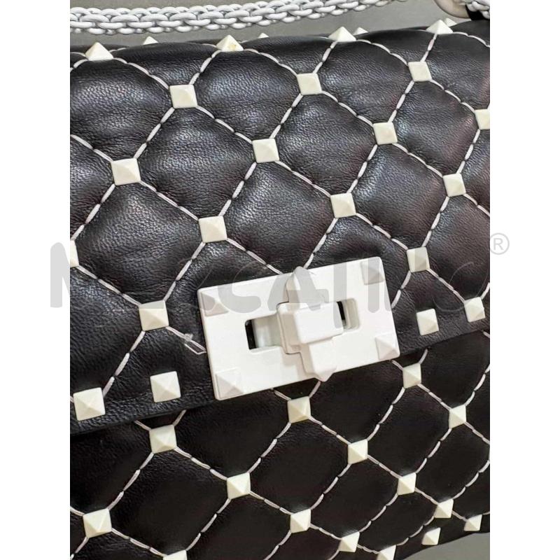 BORSA VALENTINO GARAVANI SPIKE MEDIUM NERA BORCHIE BIANCHE  | Mercatino dell'Usato Roma gregorio vii 2