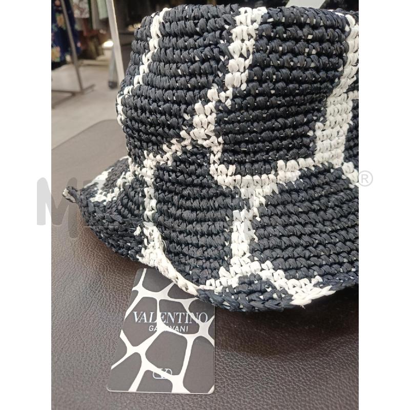 CAPPELLO DONNA VALENTINO GARAVANI INTRECCIO NERO BIANCO | Mercatino dell'Usato Roma gregorio vii 2
