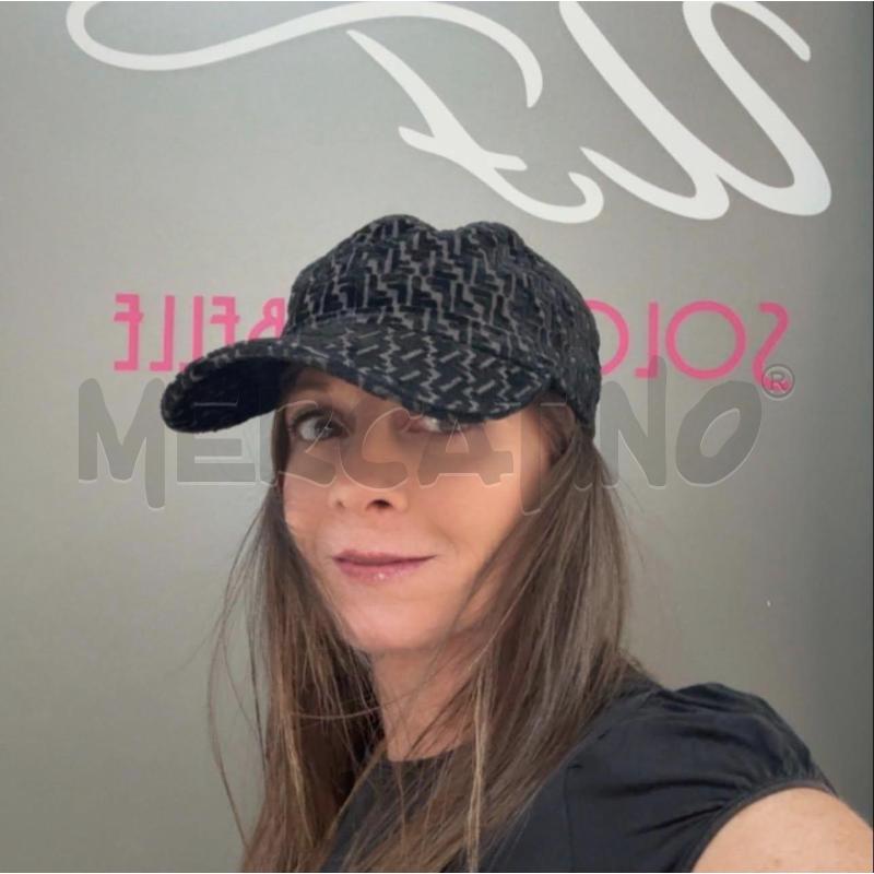 CAPPELLO FENDI MONOGRAM VELVET | Mercatino dell'Usato Roma gregorio vii 2