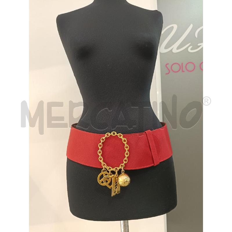 CINTURA MOSCHINO ROSSO CAMOSCIO CHARMS DORATI | Mercatino dell'Usato Roma gregorio vii 4