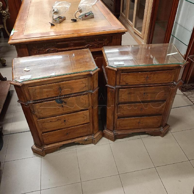 COMODINI COPPIA INTARSI  | Mercatino dell'Usato Roma gregorio vii 1