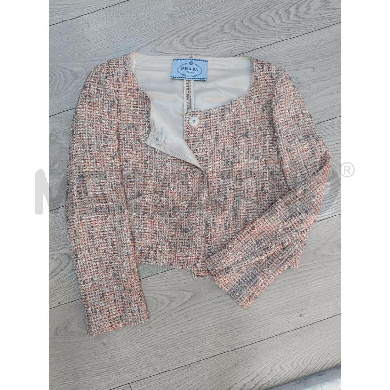 COMPLETO PRADA BOUCLE ROSSO GRIGIO  | Mercatino dell'Usato Roma gregorio vii 5