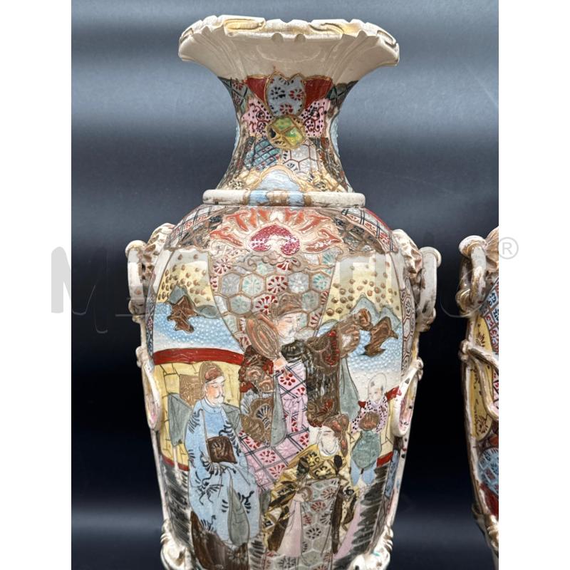 COPPIA VASI ORIENTALI DEC DORATI  | Mercatino dell'Usato Roma gregorio vii 3