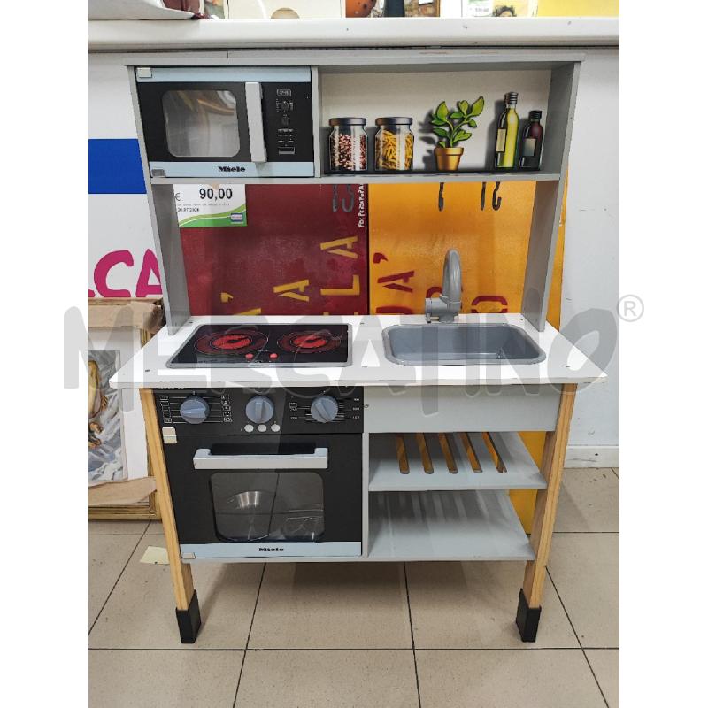CUCINA GIOCO LEGNO GRANDE CON ACCESSORI | Mercatino dell'Usato Roma gregorio vii 1