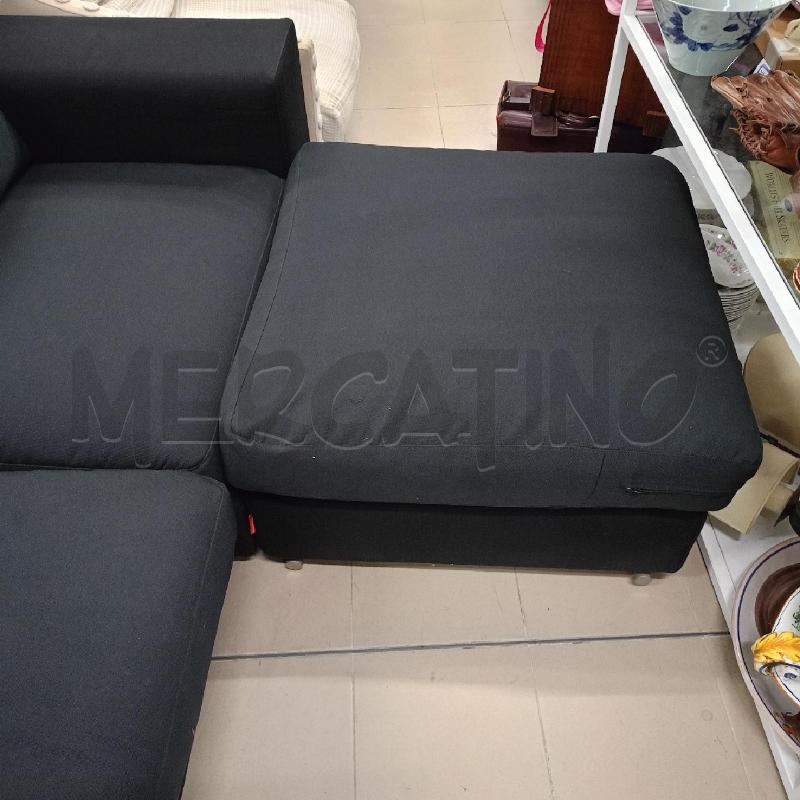 DIVANO 5 POSTI+ POUF -FLEX FORM- NERO | Mercatino dell'Usato Roma gregorio vii 2