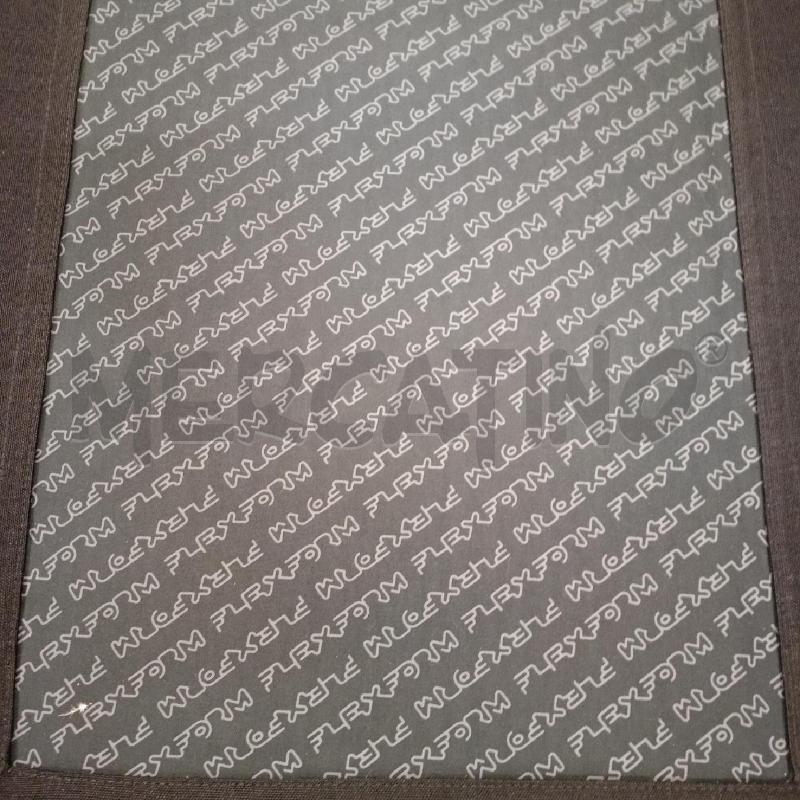 DIVANO 5 POSTI+ POUF -FLEX FORM- NERO | Mercatino dell'Usato Roma gregorio vii 5