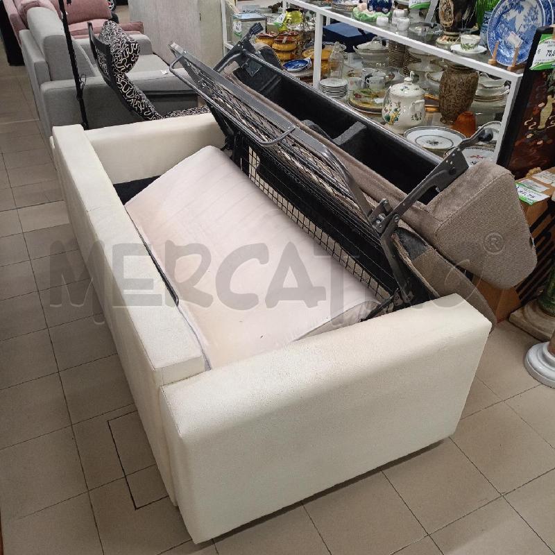 DIVANO LETTO CHIARO  | Mercatino dell'Usato Roma gregorio vii 4