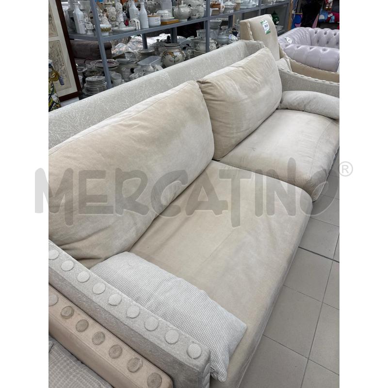 DIVANO ROCHE BOBOIS CHIARO | Mercatino dell'Usato Roma gregorio vii 2