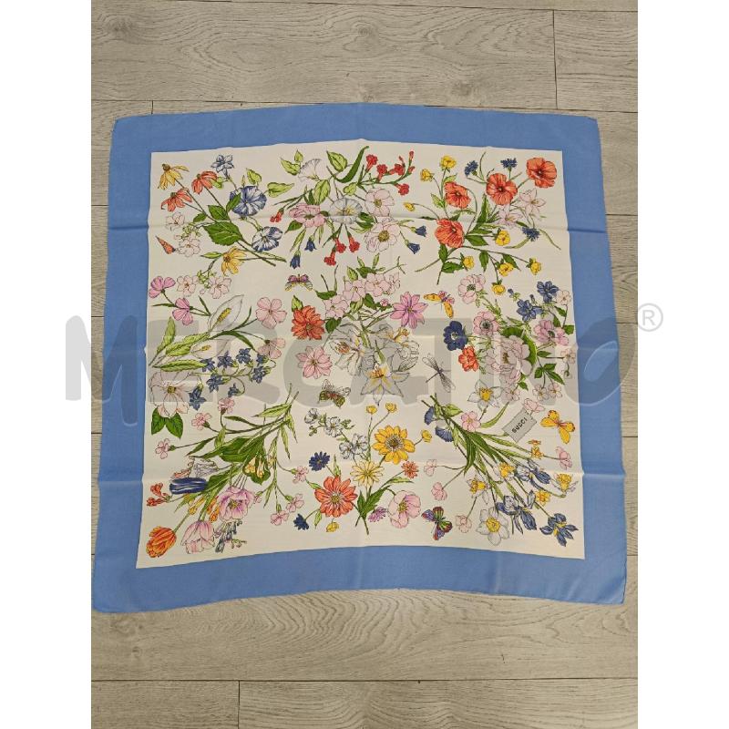 FOULARD GUCCI FLOREALE BORDO CELESTE | Mercatino dell'Usato Roma gregorio vii 2