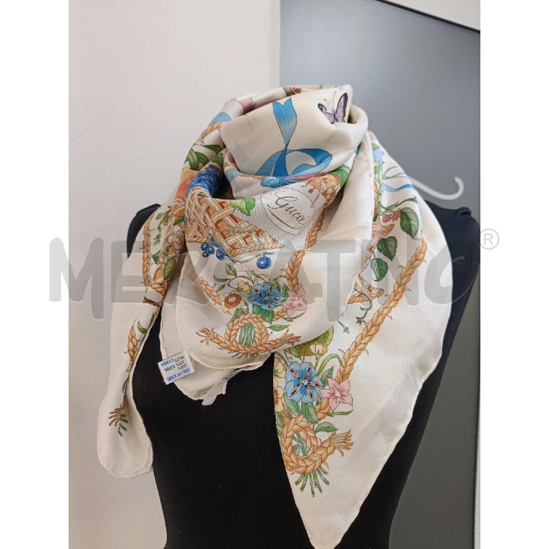 FOULARD GUCCI STAMPA FIORI FRUTTA V.ACCORNERO  | Mercatino dell'Usato Roma gregorio vii 1