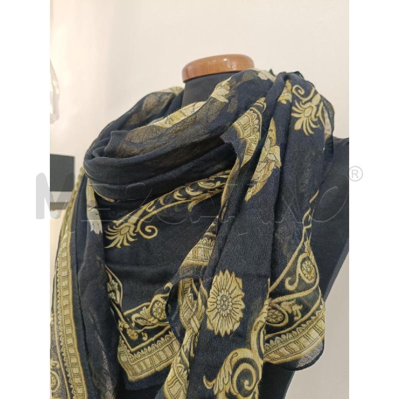 FOULARD VERSACE COLLECTION BIANCA ORO | Mercatino dell'Usato Roma gregorio vii 2