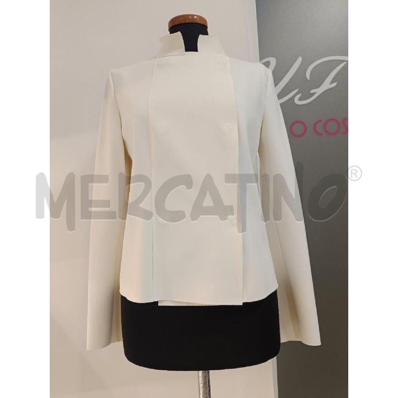 GIACCA DONNA EMPORIO ARMANI PANNA BOTTONI A SCOMPARSA | Mercatino dell'Usato Roma gregorio vii 1