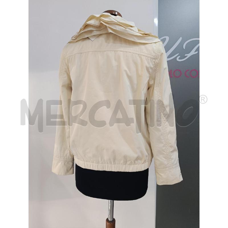 GIACCA DONNA LOVE MOSCHINO BEIGE COLLO AMPIO | Mercatino dell'Usato Roma gregorio vii 3