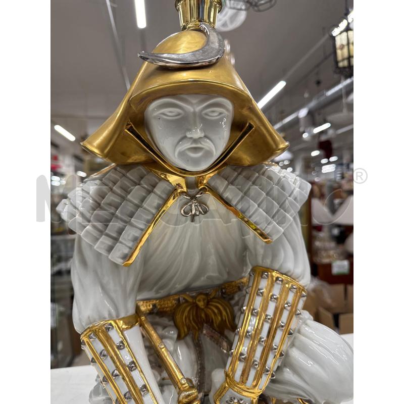 LAMPADA GUERRIERO CARPIE | Mercatino dell'Usato Roma gregorio vii 2