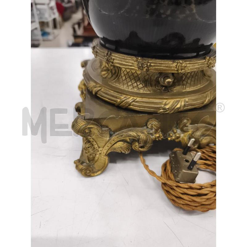 LAMPADA NERA ANTICA PUTTI SEDUTI  | Mercatino dell'Usato Roma gregorio vii 3
