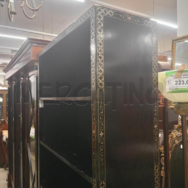 LIBRERIA NERA ORIENTALE  | Mercatino dell'Usato Roma gregorio vii 4