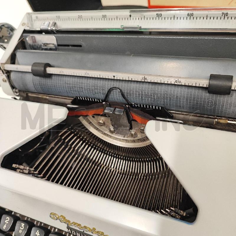 MACCHINA DA SCRIVERE OLYMPIA MONICA  | Mercatino dell'Usato Roma gregorio vii 3