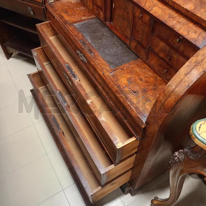 MOBILE CON 3 CASSETTI 3 ANTE E VARI SEGRETI | Mercatino dell'Usato Roma gregorio vii 5