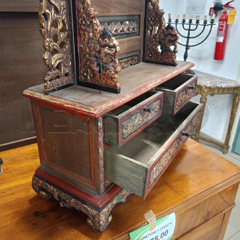 MOBILE CON SPECCHIO DECORI ROSSO | Mercatino dell'Usato Roma gregorio vii 4