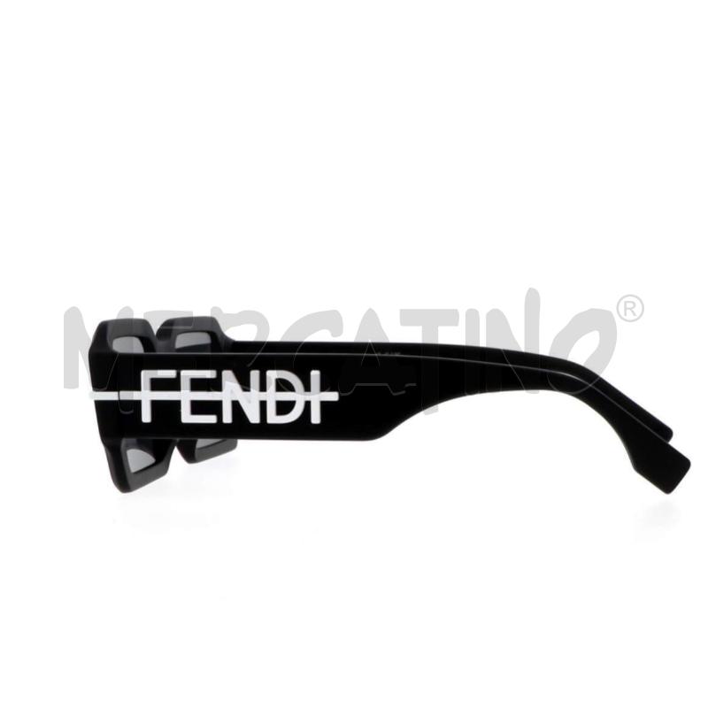 OCCHIALI FENDI FENDYGRAPHY NERI SCRITTA BIANCA FE40073U  | Mercatino dell'Usato Roma gregorio vii 3