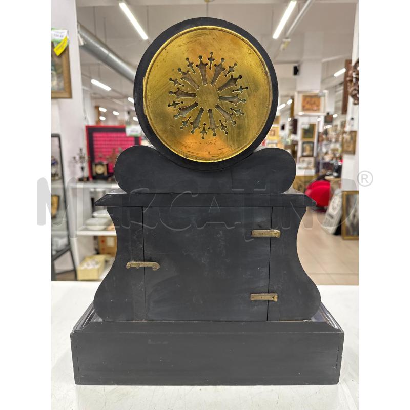 OROLOGIO MARMO NERO E ROSSO  | Mercatino dell'Usato Roma gregorio vii 4