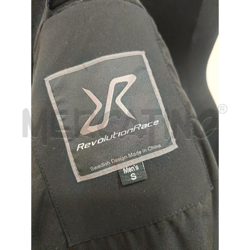 PIUMINO UOMO REVOLUTIONRACE NERO CAPPUCCIO  | Mercatino dell'Usato Roma gregorio vii 5