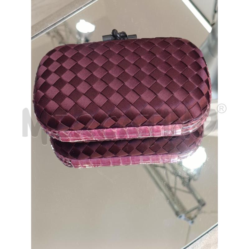 POCHETTE BOTTEGA VENETA KNOT BORDEAUX SETA PROFILO PELLE | Mercatino dell'Usato Roma gregorio vii 5