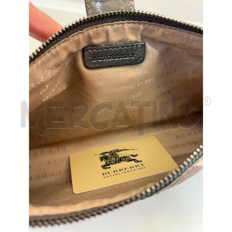 POCHETTE BURBERRY NOVA CHECK STARS PRINT | Mercatino dell'Usato Roma gregorio vii 3