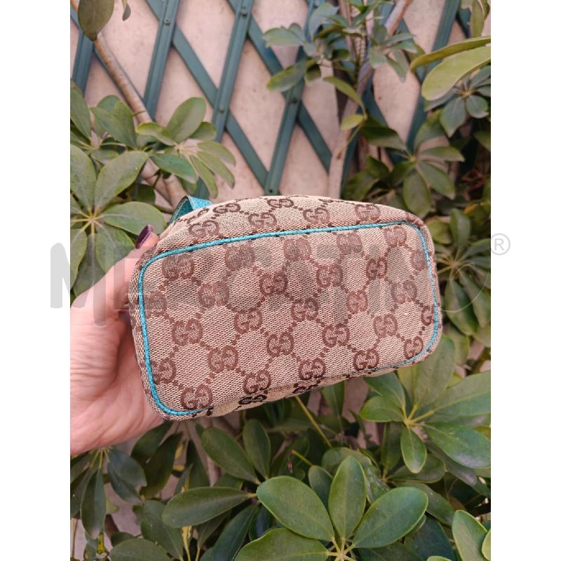 POCHETTE GUCCI TOFU MONOGRAM INSERTI ACQUA MARINA  | Mercatino dell'Usato Roma gregorio vii 2