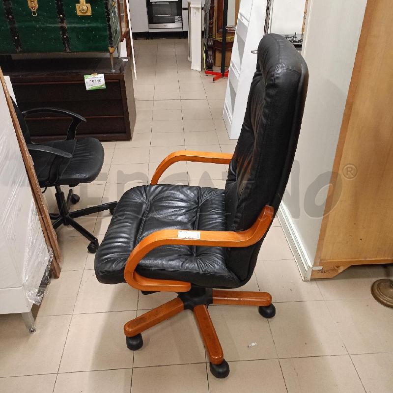 POLTRONA UFFICIO GIREVOLE | Mercatino dell'Usato Roma gregorio vii 3