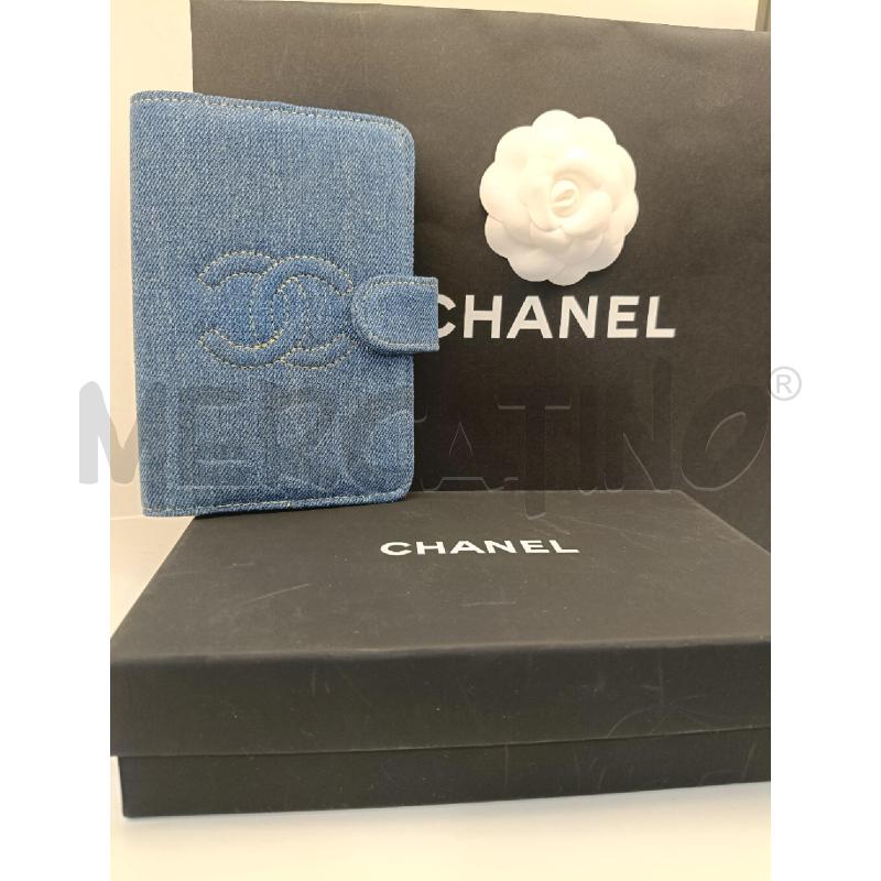 PORTA PASSAPORTO/CARTE CHANEL DENIM VIP GIFT  | Mercatino dell'Usato Roma gregorio vii 1