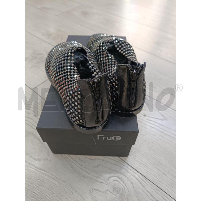 SCARPE DONNA FRUIT NERE STRASS | Mercatino dell'Usato Roma gregorio vii 3