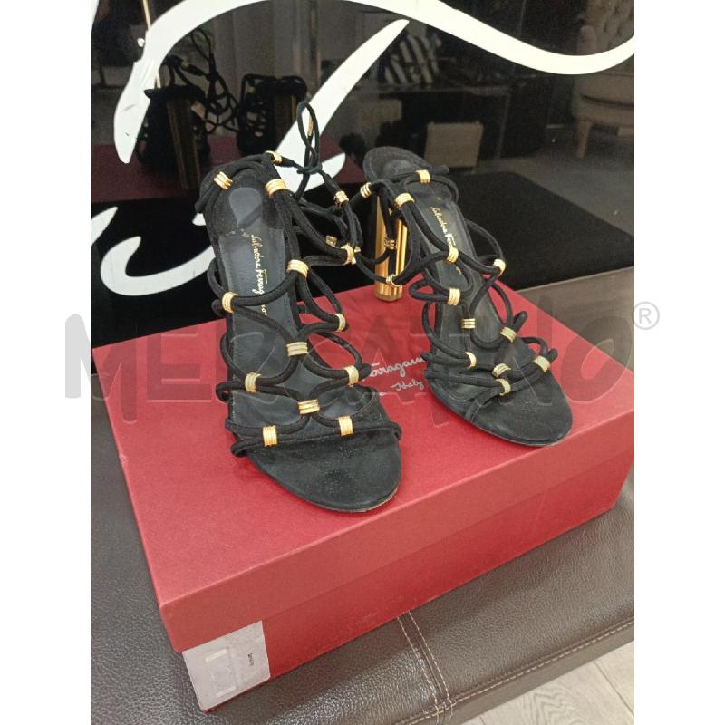 SCARPE DONNA SALVATORE FERRAGAMO NERE INTRECCI DORATI TACCO DORATO | Mercatino dell'Usato Roma gregorio vii 1