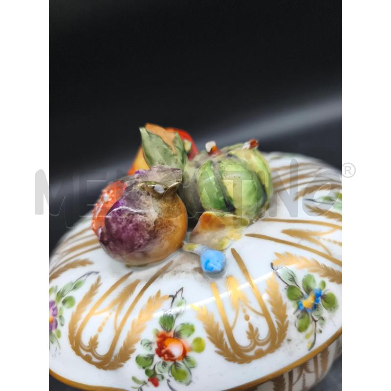 SCATOLA SEVRES FRUTTA RILIEVO DA RIV | Mercatino dell'Usato Roma gregorio vii 3