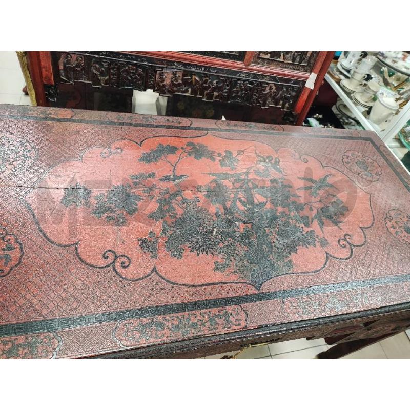 SCRIVANIA ROSSA CON DECORI | Mercatino dell'Usato Roma gregorio vii 3