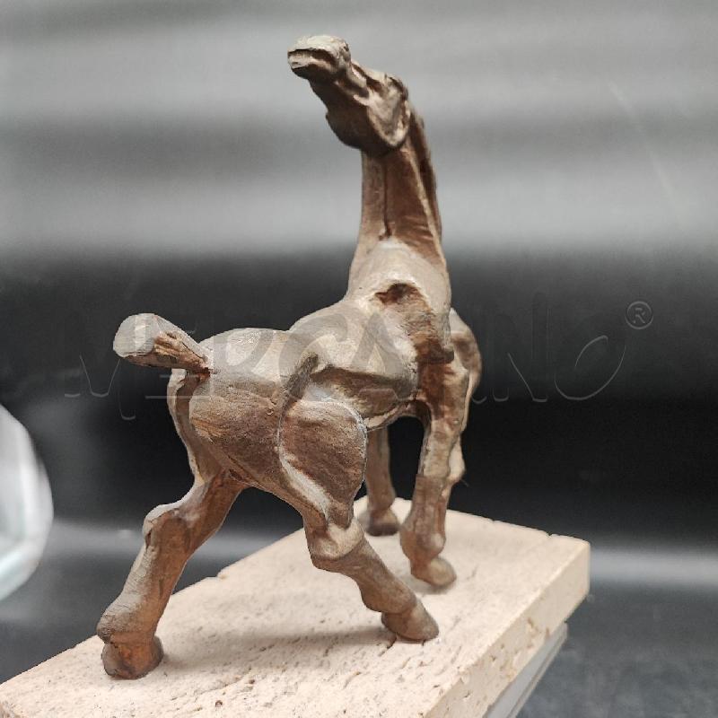 SCULTURA MET DOR CAVALLO BASE MARMO  | Mercatino dell'Usato Roma gregorio vii 4