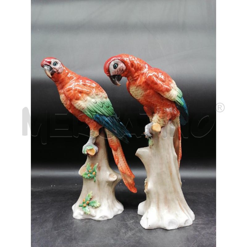 STATUETTA CAPODIMONTE PAPPAGALLO ROSSO  | Mercatino dell'Usato Roma gregorio vii 1