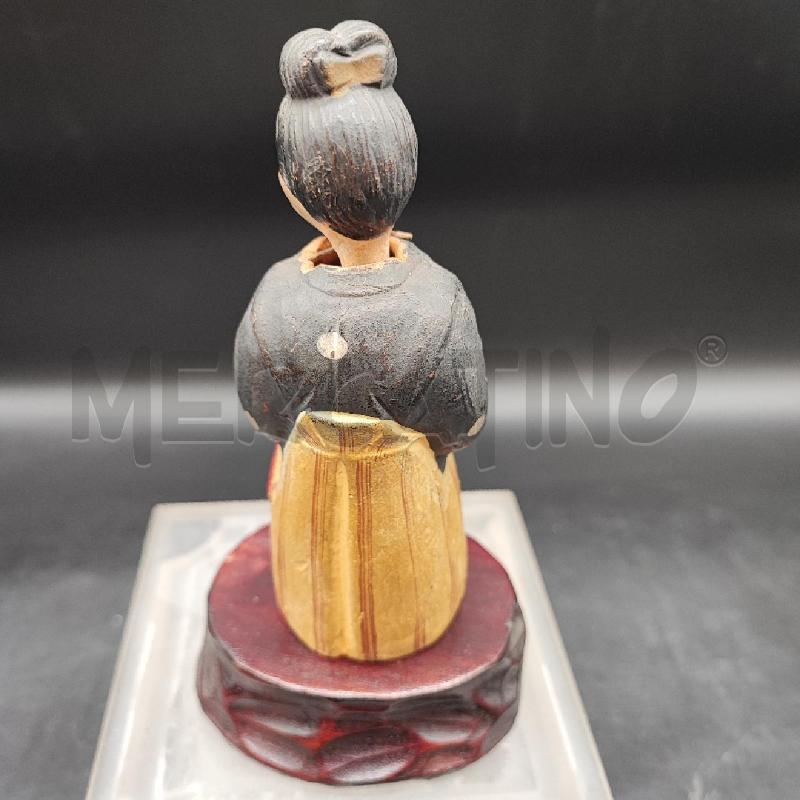 STATUETTA ORIENTALE GESSO TESTA CHE SI M | Mercatino dell'Usato Roma gregorio vii 3