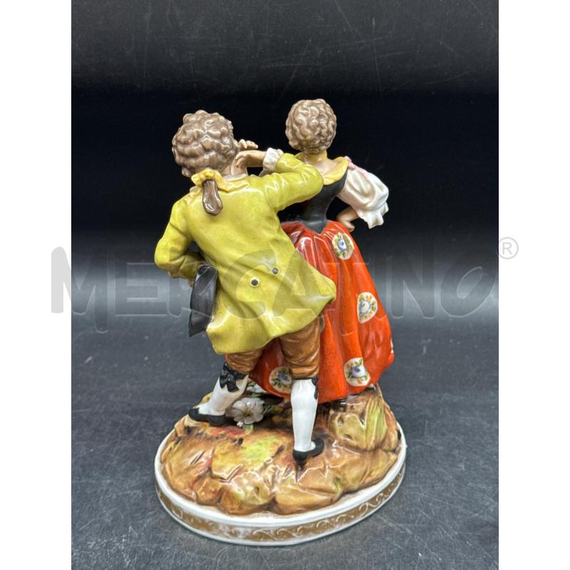 STATUINA CAPODIMONTE COPPIA DANZATORI | Mercatino dell'Usato Roma gregorio vii 4