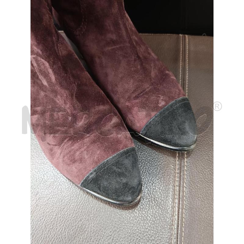 STIVALI DONNA CHANEL BURGUNDY ZIP MANCANTE CAMOSCIO PUNTA NERA | Mercatino dell'Usato Roma gregorio vii 3