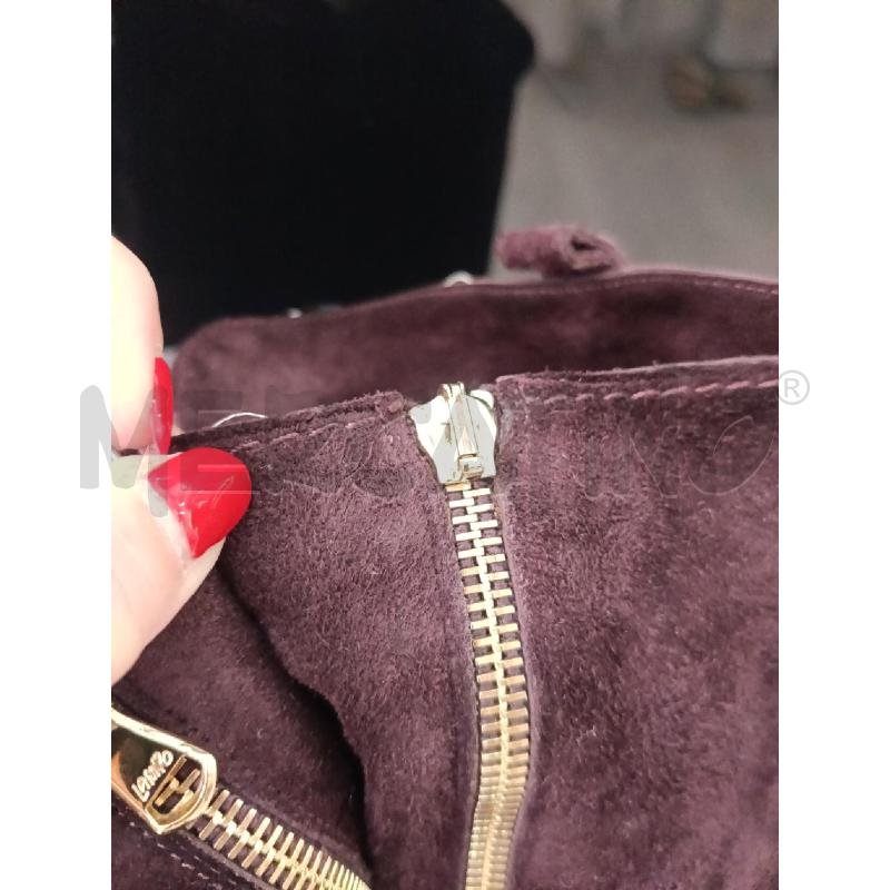 STIVALI DONNA CHANEL BURGUNDY ZIP MANCANTE CAMOSCIO PUNTA NERA | Mercatino dell'Usato Roma gregorio vii 5