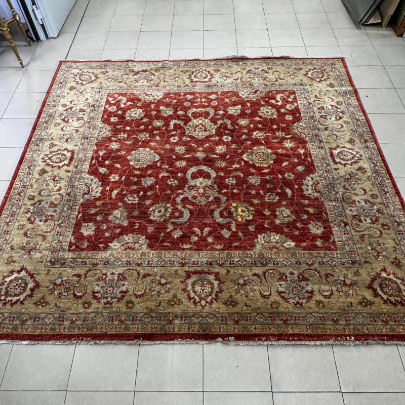 TAPPETO GRANDE ROSSO E BEIGE 227 X 243 | Mercatino dell'Usato Roma gregorio vii 1