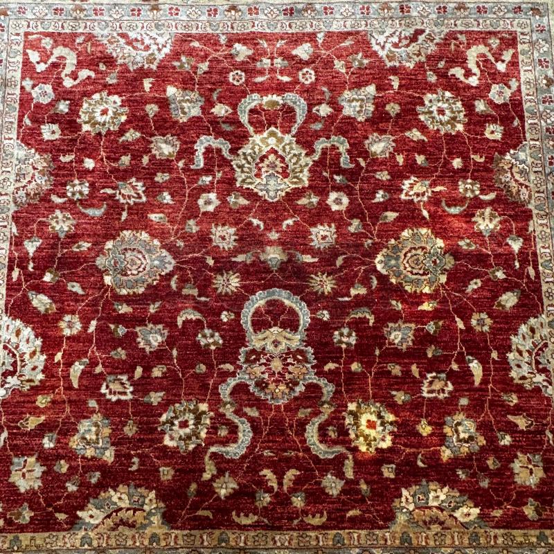 TAPPETO GRANDE ROSSO E BEIGE 227 X 243 | Mercatino dell'Usato Roma gregorio vii 2