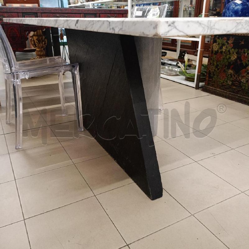 TAVOLO MARMO AMBIGUITA' DI VIGNELLI  | Mercatino dell'Usato Roma gregorio vii 3