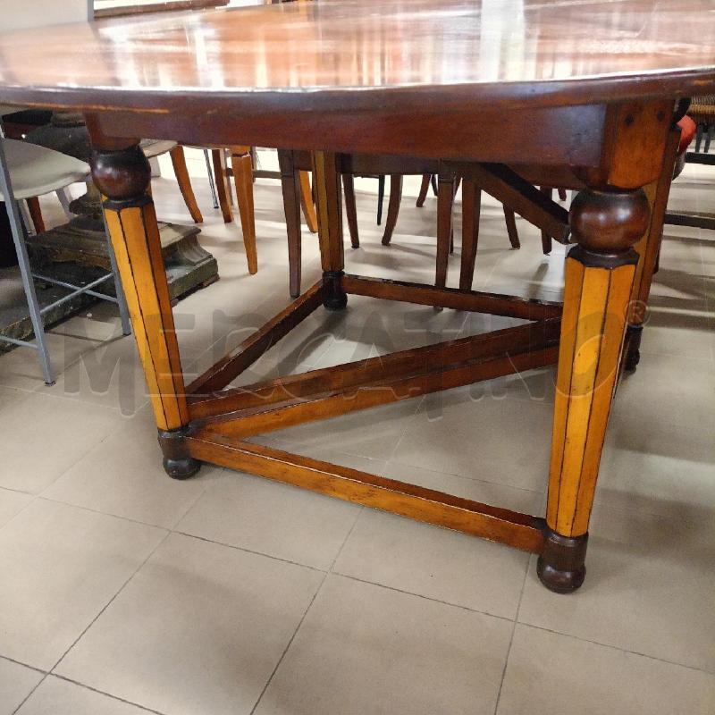 TAVOLO TONDO ALL GRANDE CON 10 SEDIE | Mercatino dell'Usato Roma gregorio vii 3